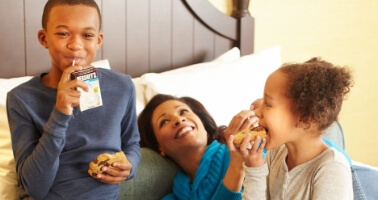 Family enjoying cookies