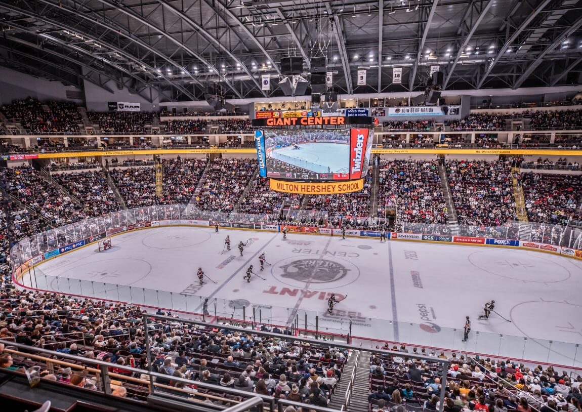 Hershey Bears hockey player playing hockey at GIANT Center in Hershey, PA