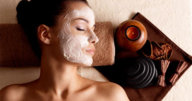 Woman relaxing during a chocolate facial